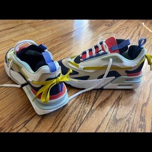 Very comfy shoes and fashionable you will love them once you wear them